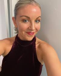 LESLEY ROY (@lesroy) • Instagram photos and videos