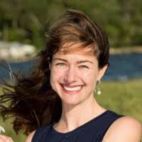 Lindsay Cote's Instagram, Twitter & Facebook