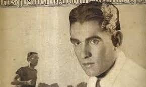 Marguerite Hendrickson's Instagram, Twitter & Facebook