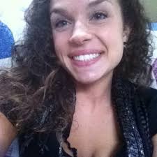 Julie Faye's Instagram, Twitter & Facebook