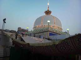 Not only the common people, even the mighty. Ya Khwaja Garib Nawaz Dargah 1024x768 Wallpaper Teahub Io