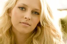 Teresa Palmer: Hollywood or bust