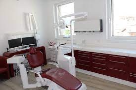 Dental Art Arredamenti Studi Dentistici E Laboratori Odontotecnici Arredamento Studio Dentistico Arredamento Arredamento Studio