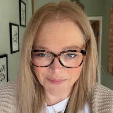 Barbara Grinter everyone ! 👏 £15,000 winner. Congratulations and lovely to  meet you. I have to say, Barbara is one of the nicest winners I've ever  met. Just completed 50 years working