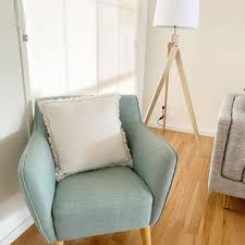 With so many different varieties of floor lamps, it can be tricky to decide which one is best for you. Trendy Floor Lamp Base In Maple Fantastic Furniture