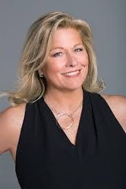 Danielle Beyda's Instagram, Twitter & Facebook