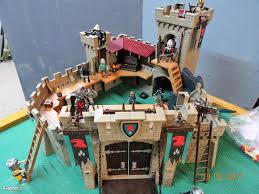 Chateau Forteresse Chevaliers Du Faucon Playmobil Igopher Fr Qui sera le grand chevalier de tous les temps ? chevaliers du faucon playmobil