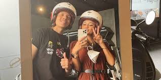 Jokowi ditemani oleh ibu negara, iriana jokowi. Inilah Hari Tanggal Pernikahan Atta Halilintar Dan Aurel Merdeka Com