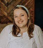 Alicia Hedges's Instagram, Twitter & Facebook