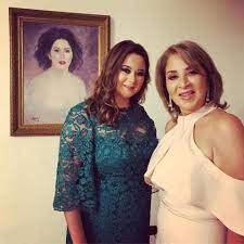 بالصور هكذا بدت بوسي في أول ظهور بعد وفاة شقيقتها مجلة لها نشرت الفنانة مي نور الشريف على حسابها الخاص بـ إنستغرام ص open shoulder tops women women s top