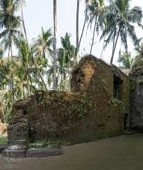 Abandoned Ruins of Revdanda Fort Owned ...