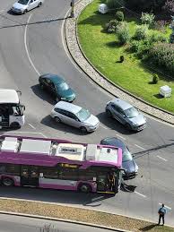 1 in romania iti ofera informatia proaspata, corecta, obiectiva si documentata despre stiri de ultima ora, stiri politice, externe si interne. Accident In Sensul Giratoriu Din MÄƒrÄƒÈ™ti Foto Stiri De Cluj