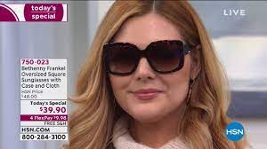 A unique, luxury, stylish look! Bethenny Oversized Square Sunglasses With Case And Clean Youtube