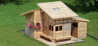 Le fasi del procedimento per la costruzione di una casa in legno, sono descritte qui di seguito: Come Costruire Una Casetta In Legno Con Bancali In Poco Tempo E Spendendo Poco