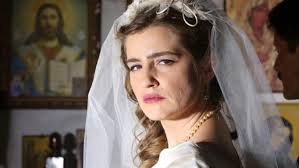 Όλα τα τελευταία νέα, φωτογραφίες, video και ειδήσεις. Agries Melisses Poia Einai H Maria Kitsoy Poy Prwtagwnistei Sthn Seira Toy Ant1 Zappit