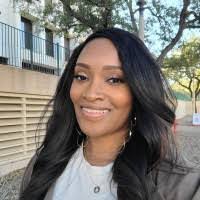 Ann Jasmine's Instagram, Twitter & Facebook