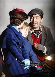 Lin Manuel Miranda Jack The Lamplighter Mary Poppins Returns Emily Blunt Mary Poppins Mary Poppins Mary Poppins Costume Mary Poppins Costume Kids