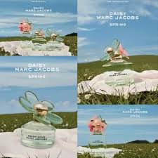 Marc jacobs brought a fresh twist to fragrance in 2001 with the launch of his first perfume, inspiring a collection that transports you to a place that is optimistic, beautiful and pure. I Fragrance ðƒðšð¢ð¬ð² ð'ð©ð«ð¢ð§ð  ðƒðšð¢ð¬ð² ð‹ð¨ð¯ðž ð'ð©ð«ð¢ð§ð  ðšð§ð ðƒðšð¢ð¬ð² Facebook