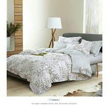 Sprei yang mirip nama bb yaitu dakota sekarang dijadikan motif sprei dan bedcover dengan berbahan lembut cvc yang menyimpan dingin yang tinggi karena katun 80%. Lovina Sprei Dan Bedcover Home Facebook