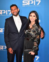 But please reconsider these tweets as they can be misunderstood and therefore. Amir Khan Insists Pregnant Wife Faryal Makhdoom Is Fine After He Was Caught Cheating On Her Again