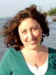 Susan Lander's Instagram, Twitter & Facebook