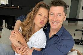 See more ideas about anna, dress outfits, robert lewandowski. Who Is Robert Lewandowski S Wife Anna Lewandowska All You Need To Know