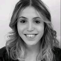 100+ profili “Deborah”