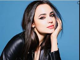 She is a charming woman who allures everyone with her aura. Sofia Carson Lose Puzzlespiele Kostenlos Auf Puzzle Factory