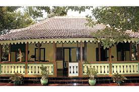 12 gambar rumah minimalis 1 lantai modern 2019 gambar rumah minimalis ala betawi, rumah 1 lantai dengan konsep rumah yang minimalis berbeda dengan gambar rumah minimalis 2 lantai namun sangat mengedepankan kesan nyaman dan mewah ada garasi teras dan taman sederhana di depan. 7 Fakta Menarik Soal Rumah Adat Betawi Yang Belum Kamu Ketahui