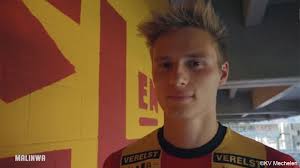 Voet vierde zijn doelpunt en ook zijn vriendin, nina derwael, feestte mee, weliswaar op. Sporza On Twitter Club Brugge Verhuurt Siemen Voet Vriend Van Nina Derwael Aan Kv Mechelen Https T Co Vkzuhzhdno Transfer
