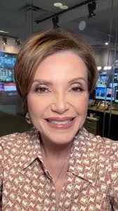 ¡Qué felicidad tropezarme con esto HOY en uno de los pasillos de la  redacción de @Univision!, A todos nos viene bien un poco más de positivismo  en nuestras vidas, ese empujoncito que hace la ...