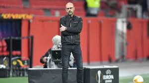 Managerial profile and latest news on his job security. Europa League Bayern Leverkusen Scheitert An Den Young Boys Bern Peter Bosz Nach Pleite Angezahlt Eurosport