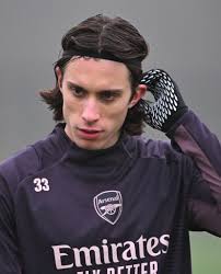 Trent's Belly Compared to Retired Football Player