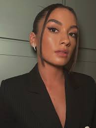 Makeup Artist Allan Avendano