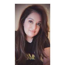 Lisandra Ayala (lisandraevelyn)