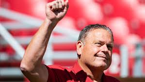 For Once, The Pigskin gods Are On The Hogs Side When It Comes To  Officiating