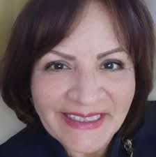 El cargador de borrachos En 1960 todos los bares de Estambul, Turquía  estaban obligados en contratar personas para que llevaran cargados a los  clientes borrachos a sus casas En el Perú seria