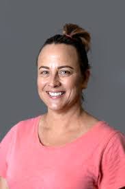 Roxanne Blank's Instagram, Twitter & Facebook