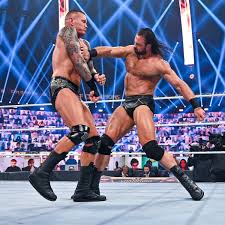 Photos Mcintyre Orton Brutalize Each Other In Wwe Title Ambulance Match Randy Orton Wwe Randy Orton Clash Of Champions