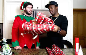 (we recommend using tissue paper as padding.) The Man S Guide To Wrapping Christmas Presents