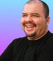 Un día cómo hoy 2 de Abril de1959 estuviera de cumpleaños, nuestro gran  amigo y Locutor Radial HILDER J HERNÁNDEZ, persona, muy apreciada, en el  ámbito radial y quien siempre vivirá en