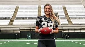 Usa Football On Instagram Tomorrow Vanderbilt Women S Soccer Player Sarah Fuller Will Suit Up As A Kicker For Vanderbilt Football No Female Has Ever Played In