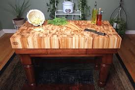 It is classically designed and ruggedly constructed. Maple End Grain Butcher Block Kitchen Island Cart With Maple Base Turned Legs American Craftsman Kuche Detroit Von Mcclure Tables Houzz