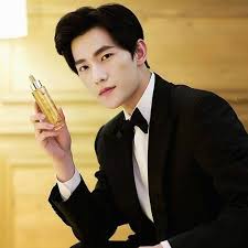 Yang yang was born on the 9th of september, 1991. Mr å¨‡å…° æ¨ ç›¯ æ¨æ´‹ æ¨æ´‹icon Yangyang Yangyangicon å¨‡å…° Guerlain Yang Yang Actor Yang Yang Yang Chinese