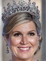 La Reina Beatriz, Guillermo y Máxima de Holanda y sus hijos posan con  motivo de sus vacaciones en Austria