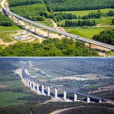 Szíjj összesen 7 milliárd forintot vehet ki a nyereségből. Petrovai Laszlo Ket Volgyhid Fent A Most Epulo Vasszentmihalyi 2x1 Savval Lent A Mar Unalomig Kritizalt Koroshegyi 2x2 Savos Gyorsforgalmi Autopalyahid Meszaros Es Meszaros Kft Duna Aszfalt Szijj