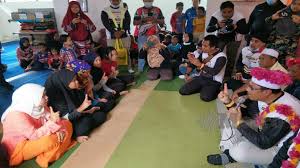 Kita masih mengucap dua kalimah syahadah, katanya. Sejuk Hati Selepas Ucap Syahadah