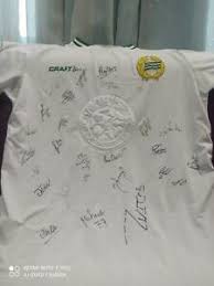 Alexander skarsgård and joel kinnaman trying to hitchhike from hollywood to jönköping, sweden for a football game with their team hammarby if. Trikot Weiss Gr In Nordrhein Westfalen Ebay Kleinanzeigen
