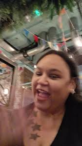 Michelle Deon Harper (@shelldeon88)