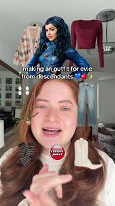 Creating an Outfit for Evie from Descendants